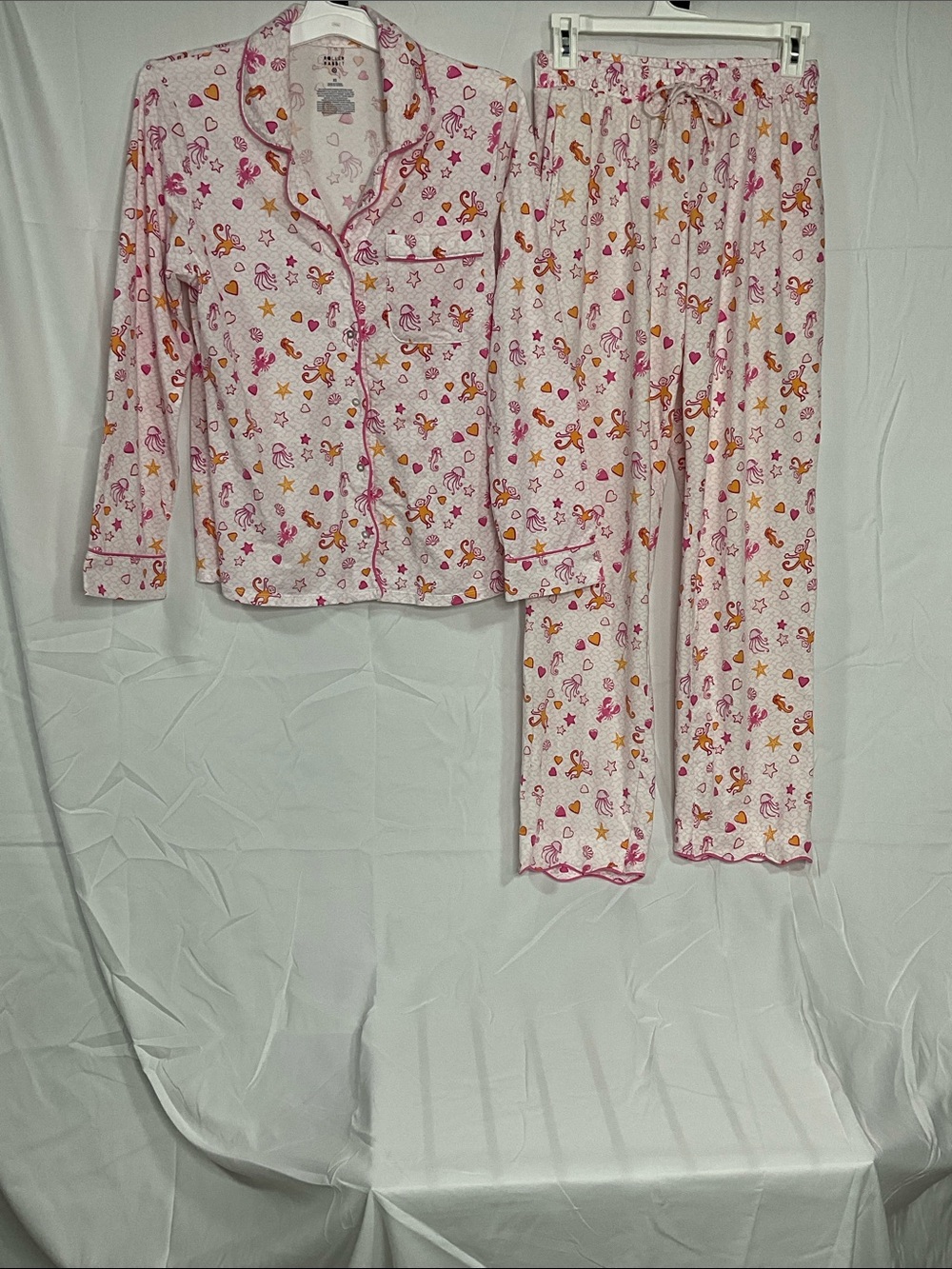 Roller Rabbit xTarget Women’s Pajamas
Pink Ocean/Sea Life| Button Down Front XS - Picture 3 of 9